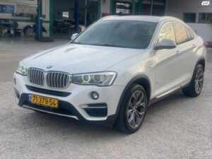 ב מ וו X4 דגם Sport 28i אוט׳ 2.0 (245 כ״ס)